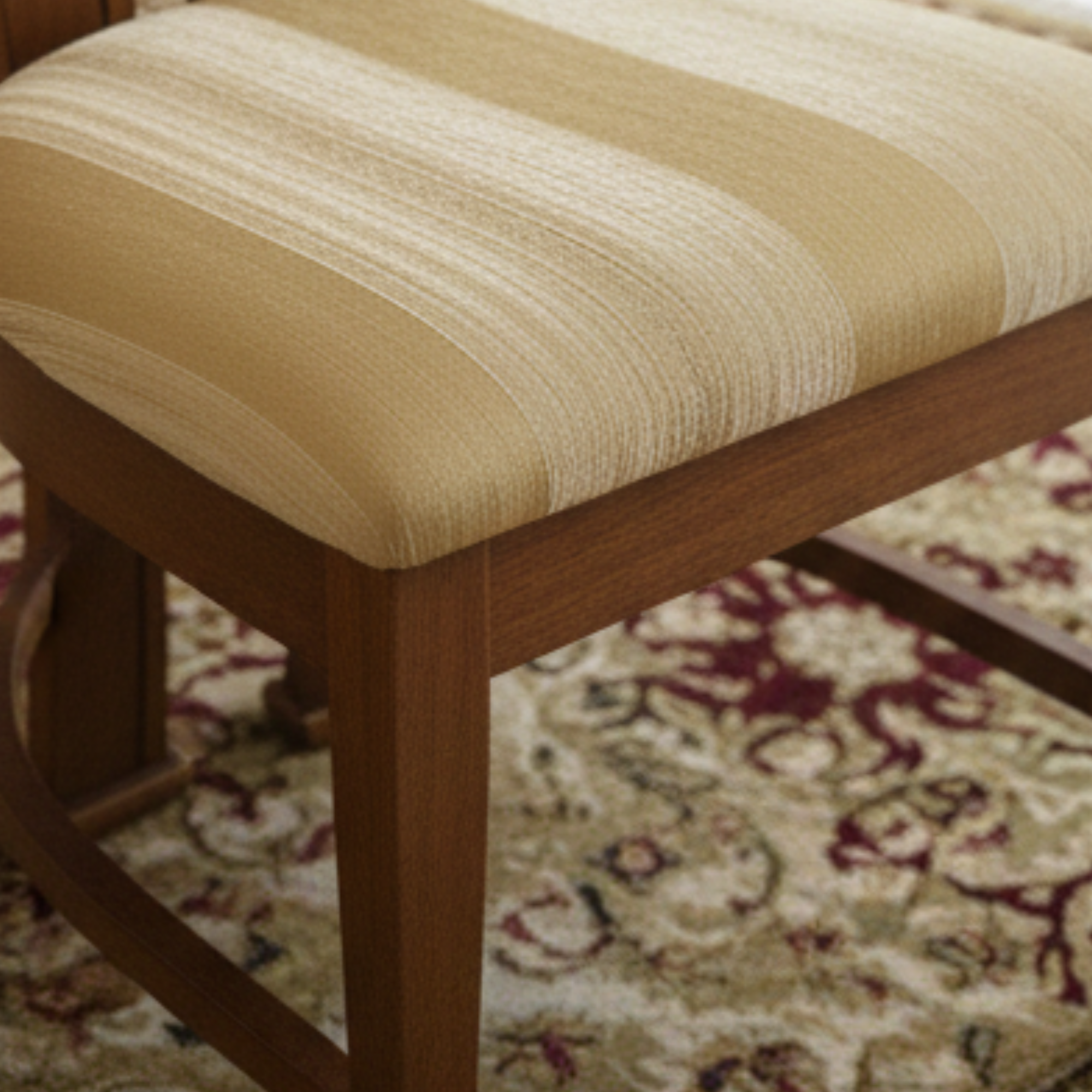 The BELVOIR Round Pedestal Dining Concept