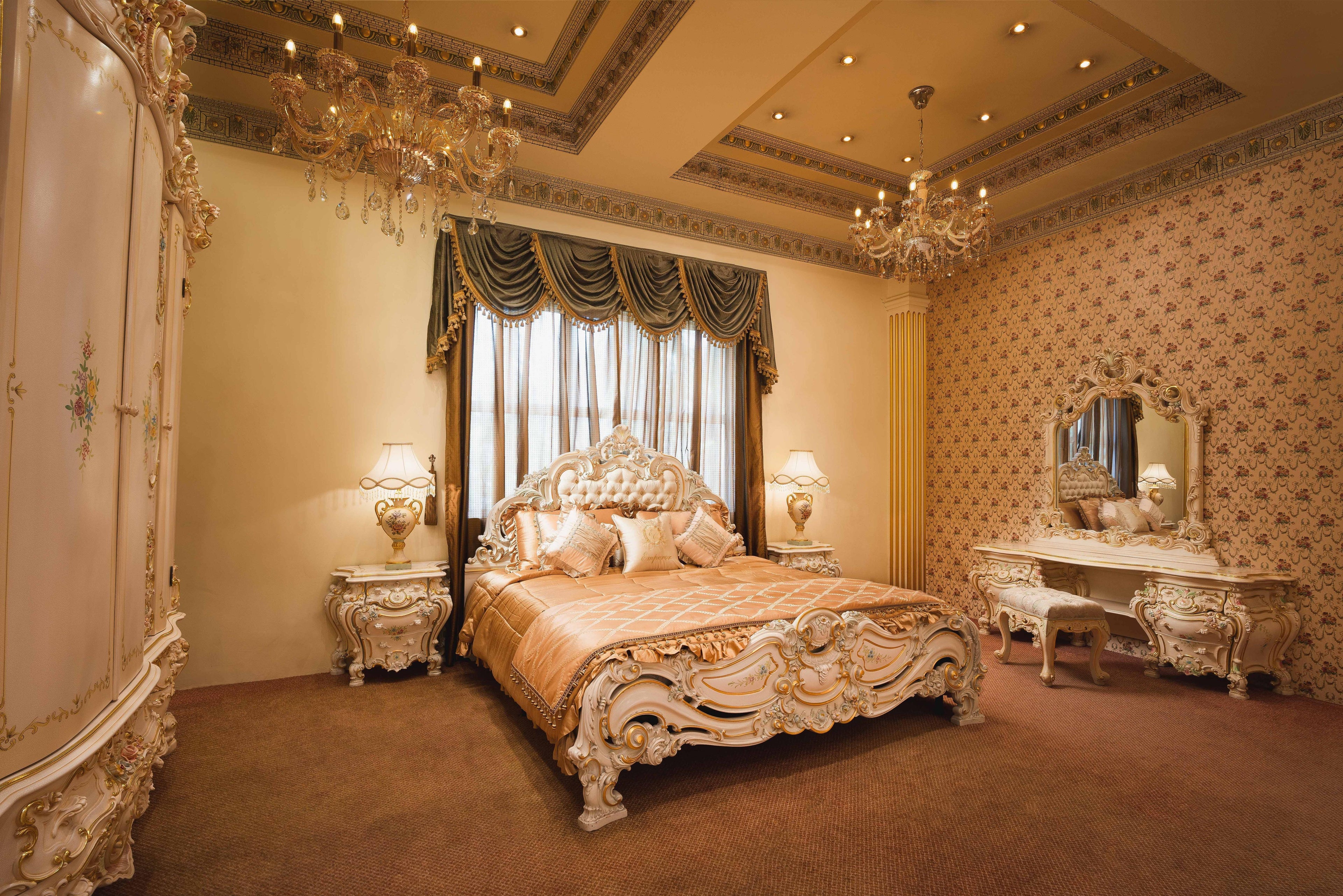 Anastasia Bedroom Set by Emperor Palace™