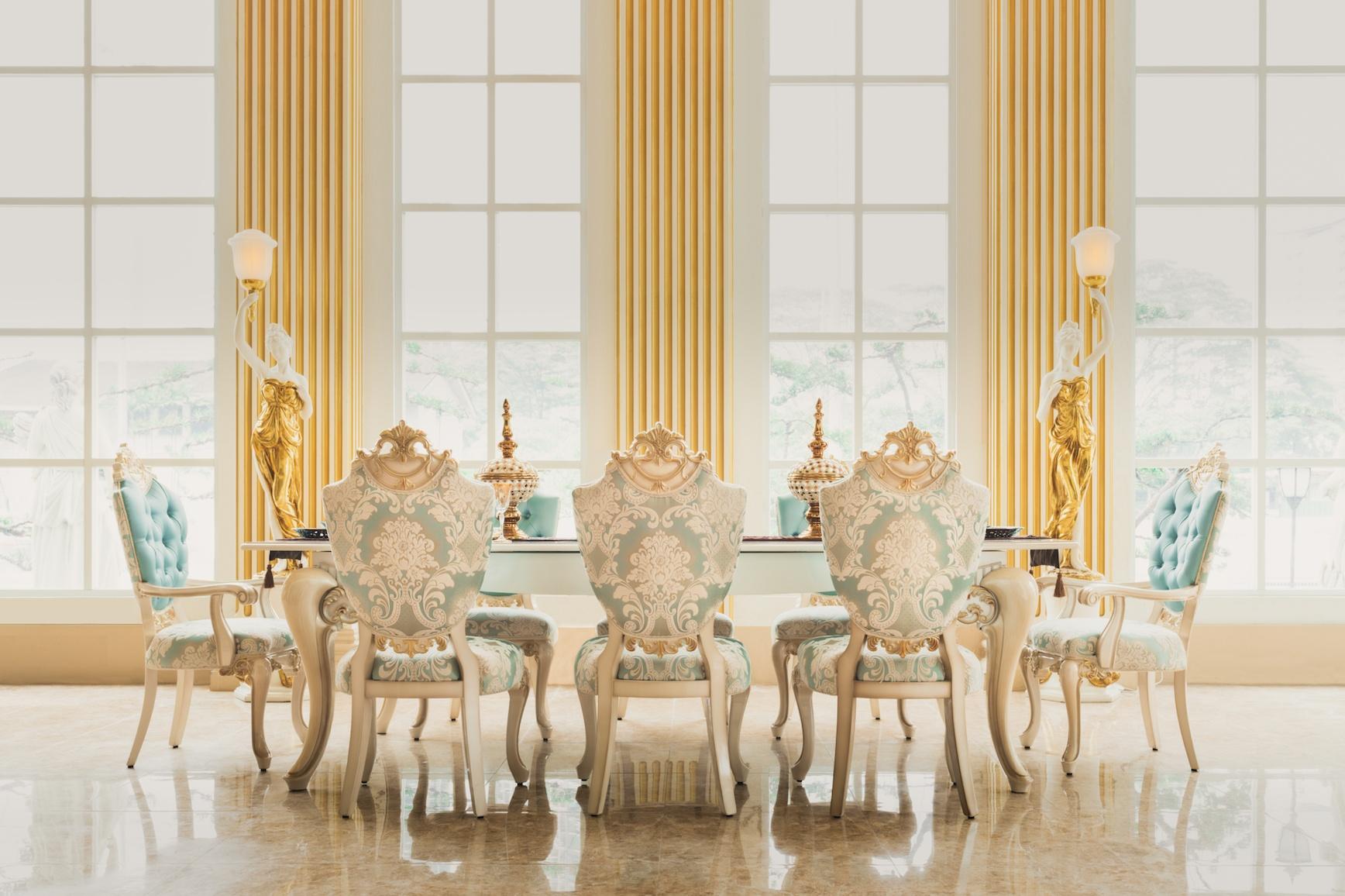 Diana Dining Set by Emperor Palace™