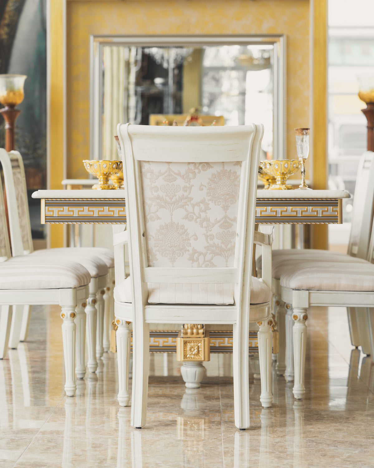 Versailles Dining Set
