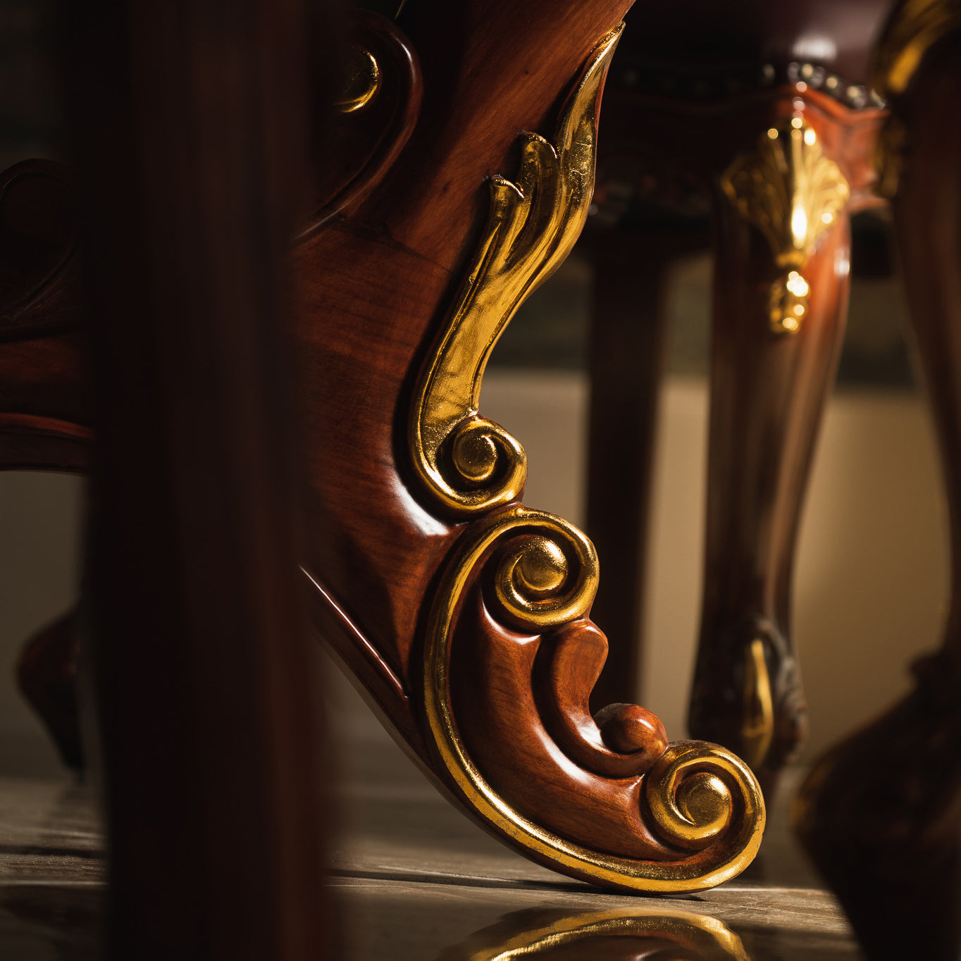 Grand Chambord Dining Set