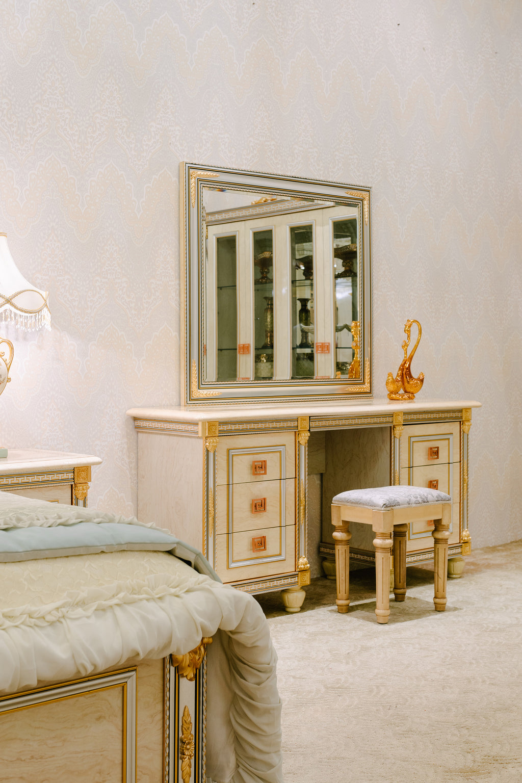 Versailles Bedroom Set