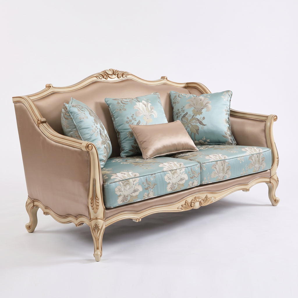 The CATHERINE Majestic Living Room Concept